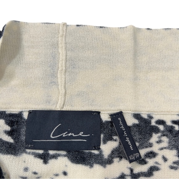 LINE the label Silk Knit Cardigan Sweater Shawl Cream & Black size XS - Picture 9 of 13